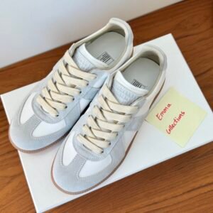 Classical Leather Sneaker