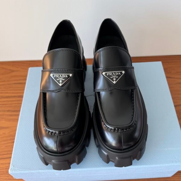 Monolith loafers