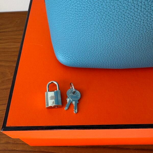 Classical Leather Bag 18 - Image 3