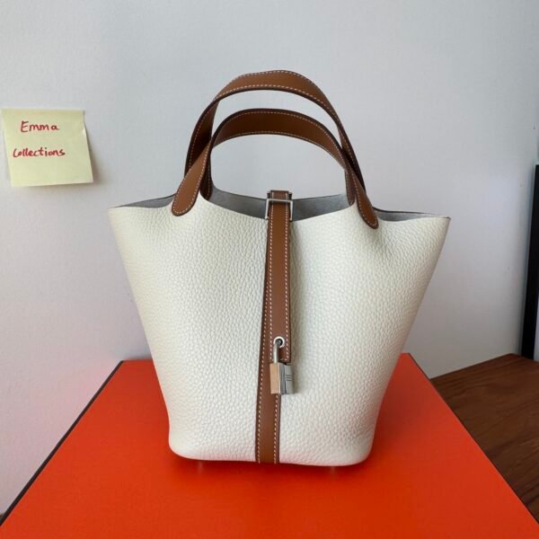Classical Leather Bag 18
